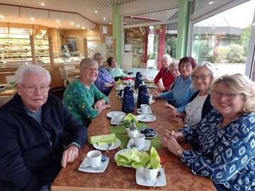 Im Café Langner