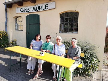 Vor der Kunstmühle in Brandenburg